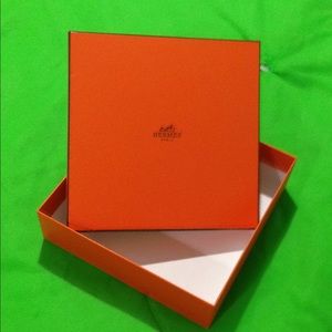 Hermes medium box